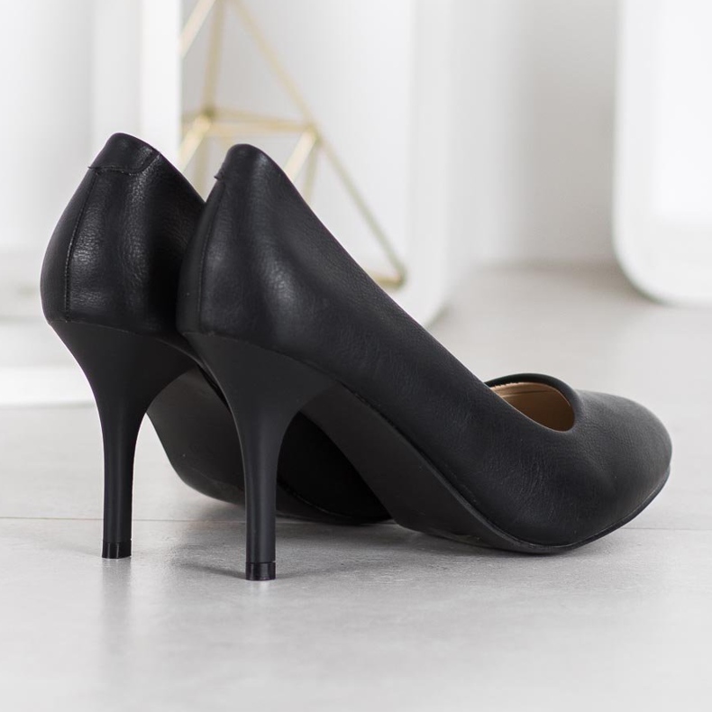 Balada Klassische schwarze High Heels 2
