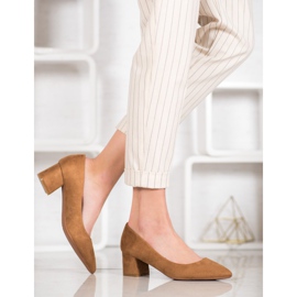 Fama Pumpen auf einer Säule braun 1