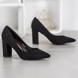 Ch. Creation Klassische Pumps schwarz 1