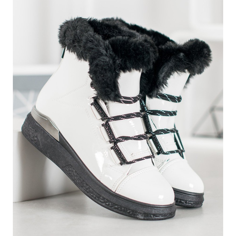 Bella Paris Weiße Schneestiefel 1