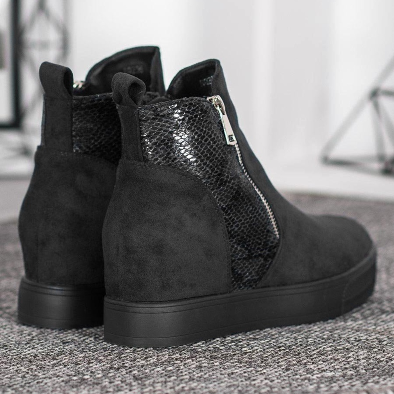 Bestelle Stiefel mit Schlangenmuster schwarz 2