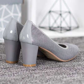 Sergio Leone Bequeme graue Pumps 1