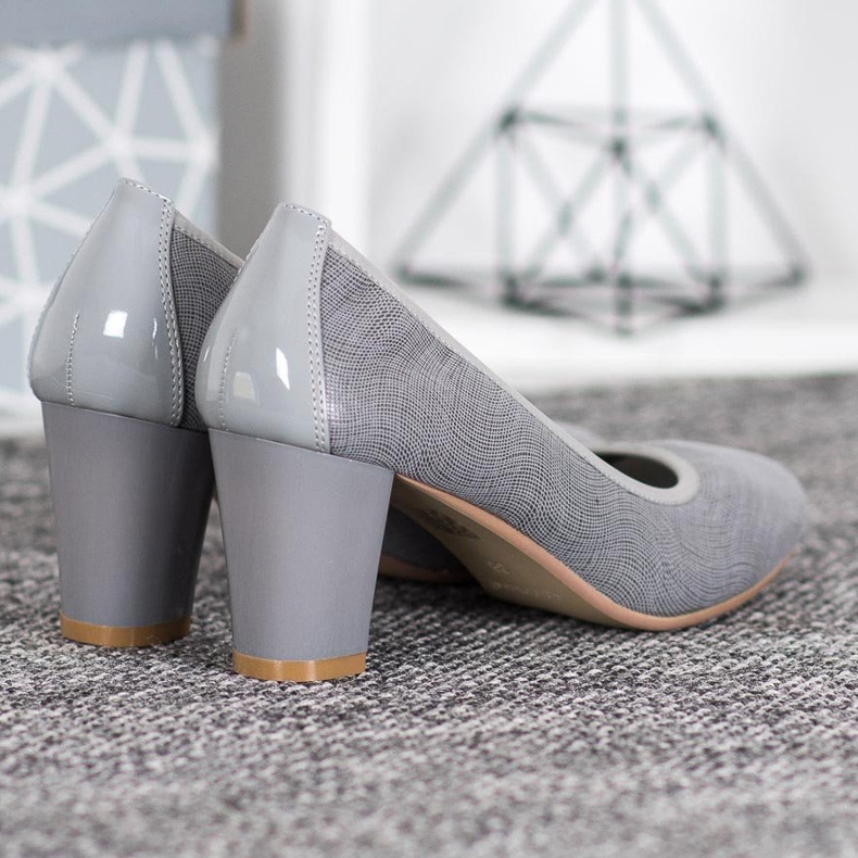 Sergio Leone Bequeme graue Pumps 1