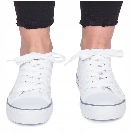 Beeindrucken Sie beige durchbrochene Sneakers weiß 1