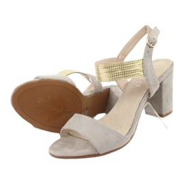 Sandalen auf der Post Filippo DS817 grau / gold gelb 5