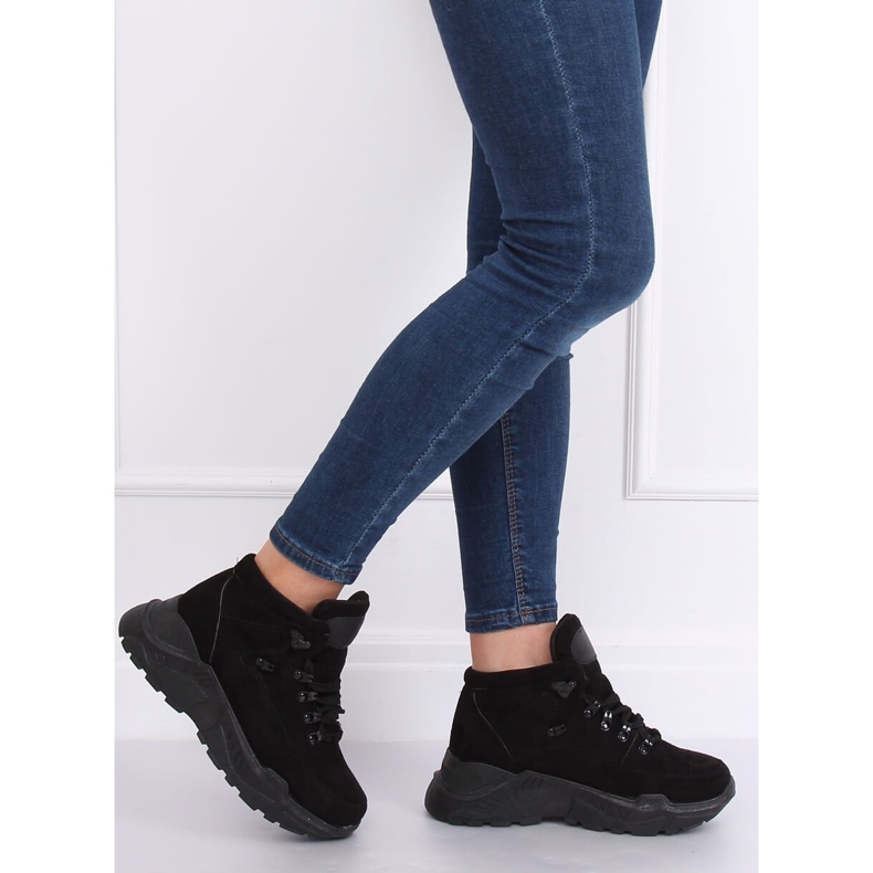 Schwarze Sportschuhe mit hoher Sohle B0014-SP Schwarz 1