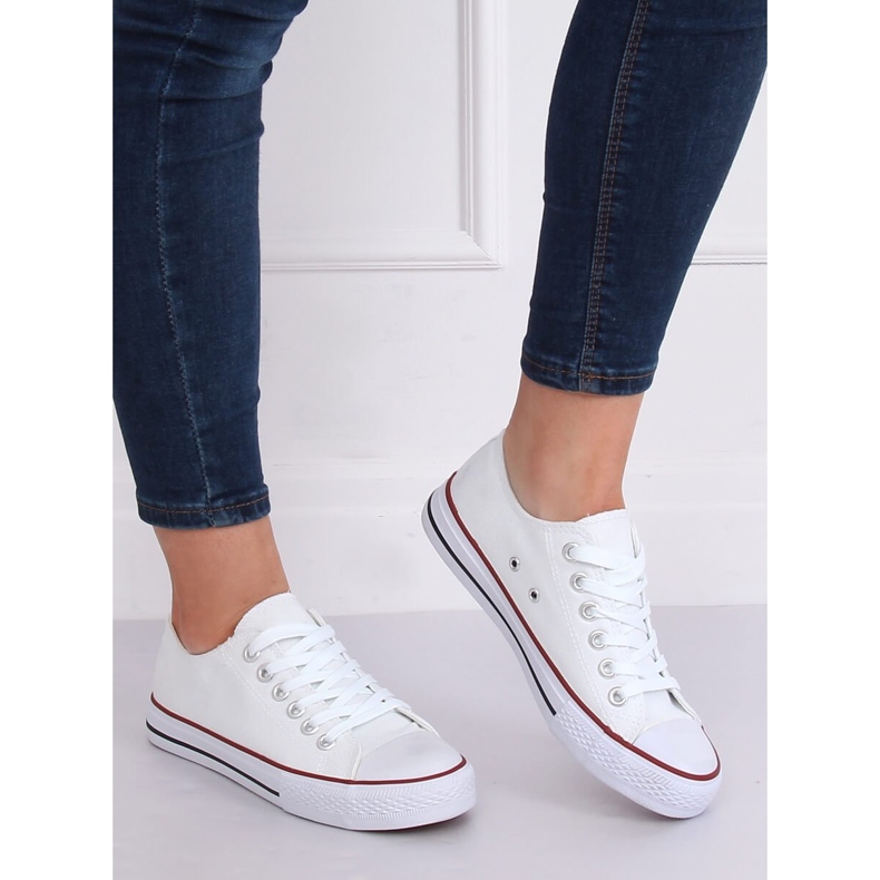 Weiße klassische Damen Sneaker 7050Y Weiß 1