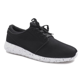 Schwarze Roshe Sportschuhe 1