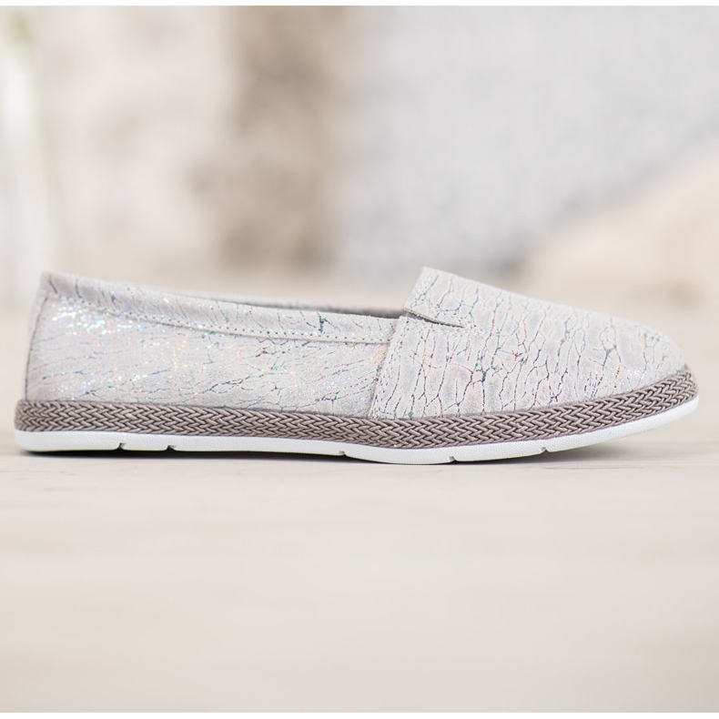 Goodin Ballerinas aus Leder mit Holo-Effekt grau 2