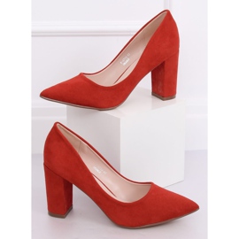 Pumpen auf einem Ziegelpfosten P-6719 Orange mehrfarbig 1