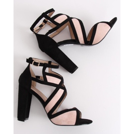 Schwarze und rosa Sandalen am Pfosten LE071P Pink 2
