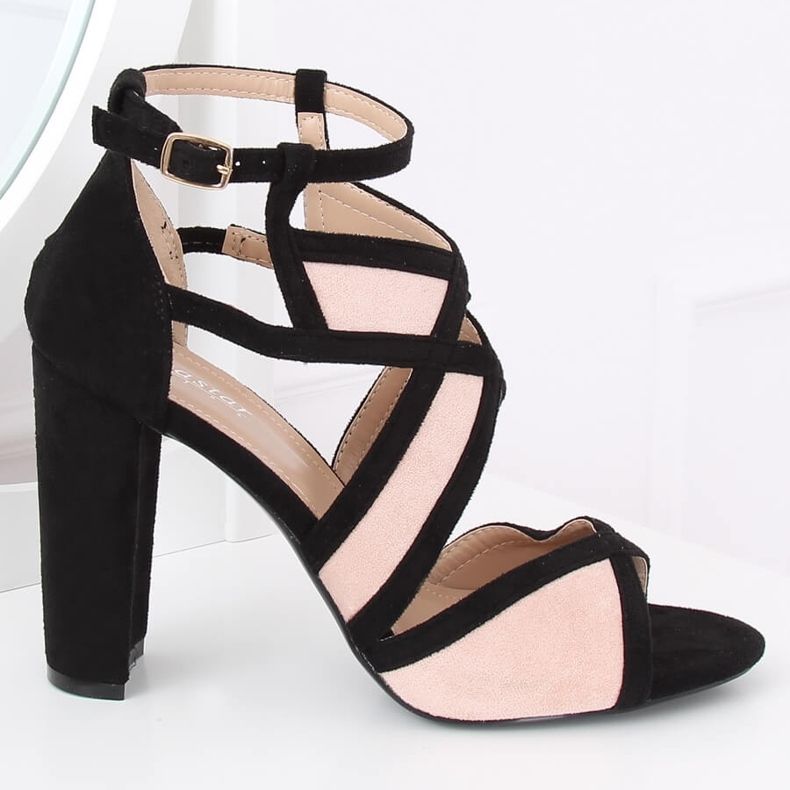 Schwarze und rosa Sandalen am Pfosten LE071P Pink 1