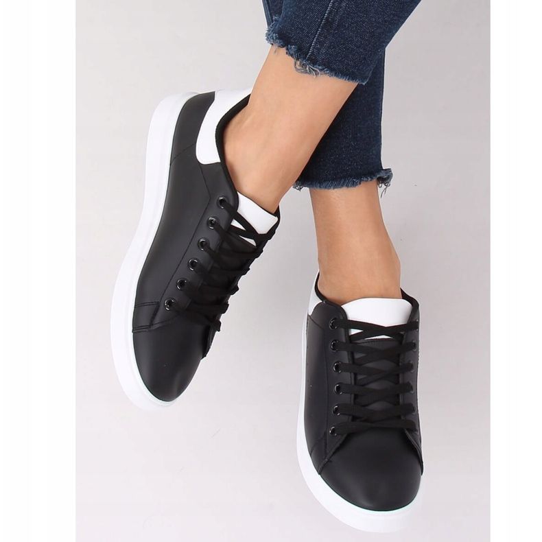 Schwarze Damen Sneaker LA85P All Black weiß 2