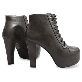 Stiefel Solid On Heel 9502 Grau 1