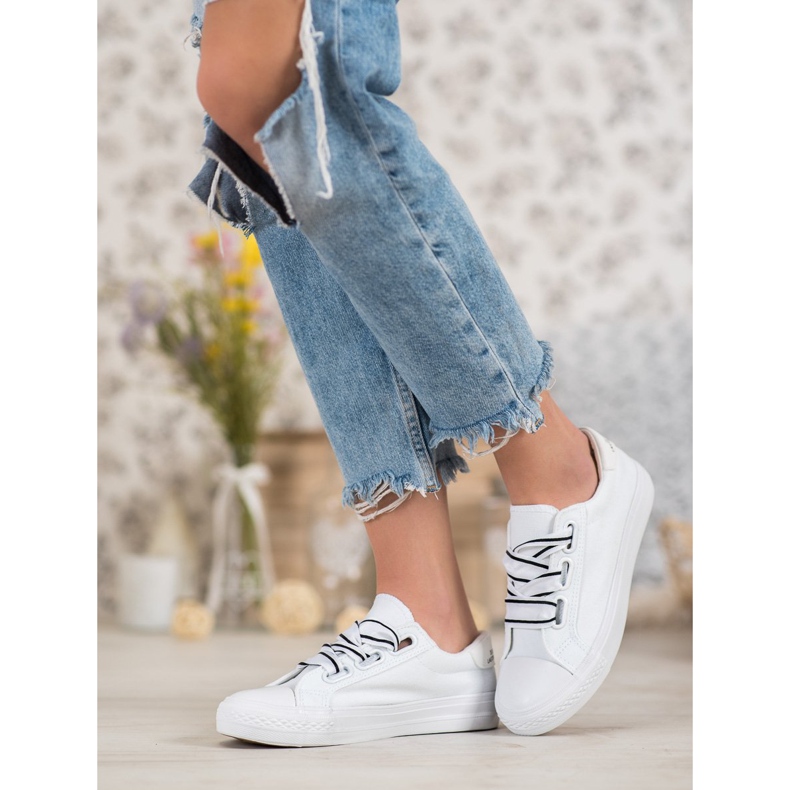 SHELOVET Bequeme Textil-Sneaker weiß 2