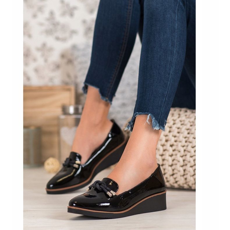 Black Lords auf dem VINCEZA Keil schwarz 2