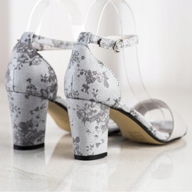 Goodin Stilvolle Sandalen mit Spitze grau 1