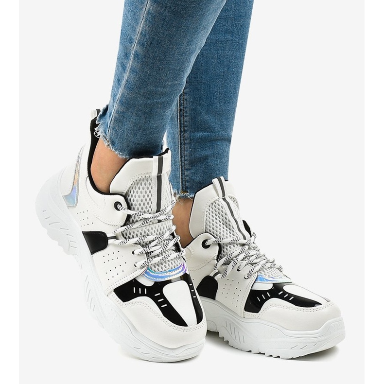 Weiße Sport-Sneaker K-505 1