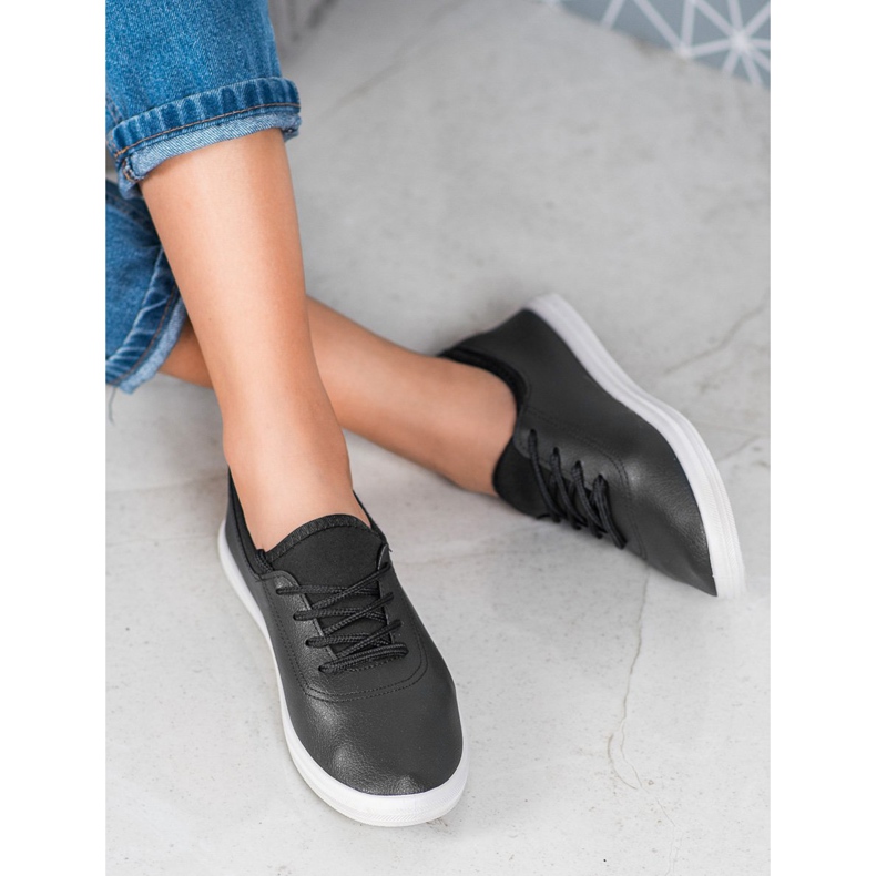 SHELOVET Leichte Sneakers mit Öko-Leder schwarz 1