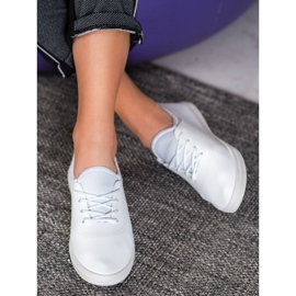 SHELOVET Leichte Sneakers mit Öko-Leder weiß 2