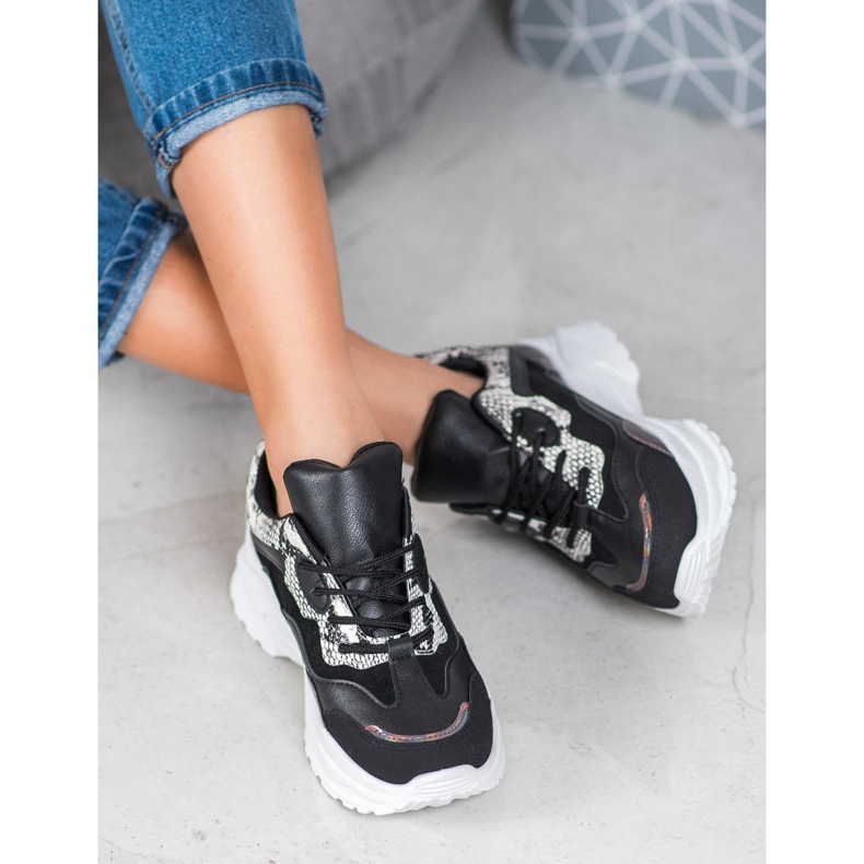 SHELOVET Gebundene Sneakers mit Öko-Leder schwarz mehrfarbig 1