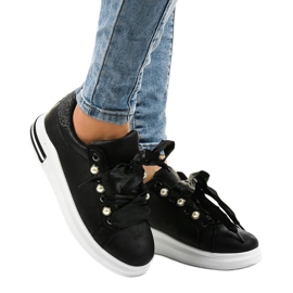 Schwarze Sneakers mit Keilabsatz X63 1