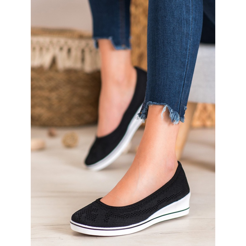 Super Me Durchbrochene Ballerina auf Keil schwarz 1