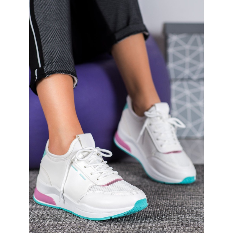 SHELOVET Gebundene Schuhe aus Öko-Leder weiß 1