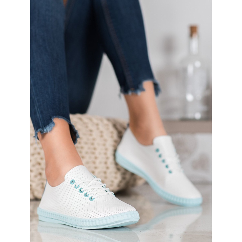 SHELOVET Leichte durchbrochene Sneaker weiß 2