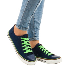 Klassische marineblaue Sneaker W03 navy blau 1