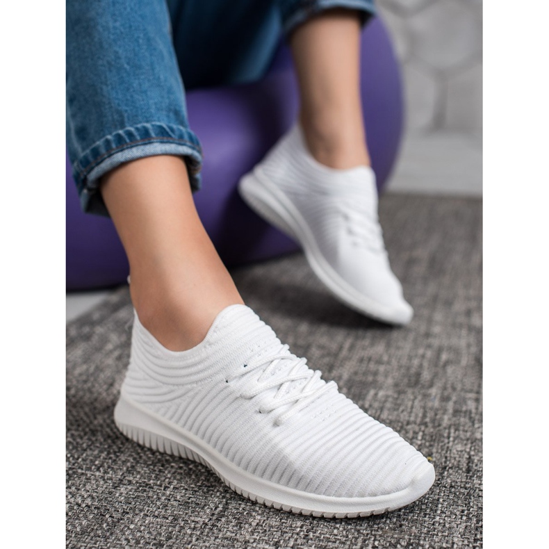SHELOVET Slip-On Schuhe aus Textil weiß 1