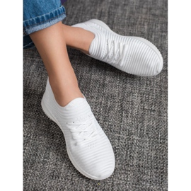 SHELOVET Slip-On Schuhe aus Textil weiß 1