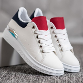 SHELOVET Sneakers auf der Plattform mit Öko-Leder weiß 2