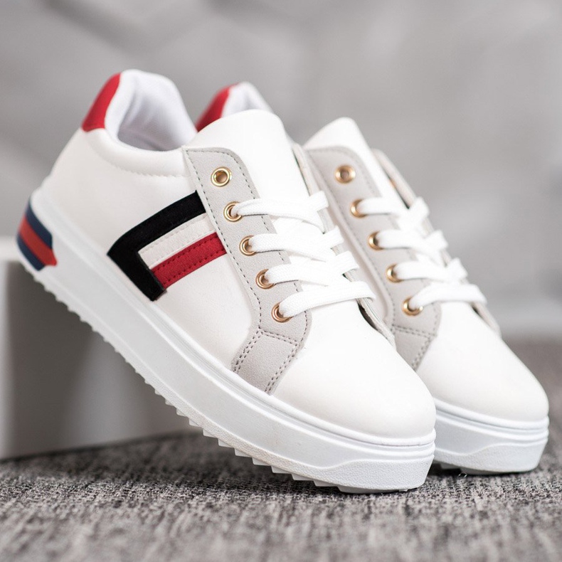 SHELOVET Sportschuhe aus Öko-Leder weiß mehrfarbig 1