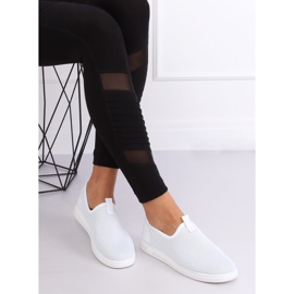 1066 Weiße Slip-On-Sneakers 2