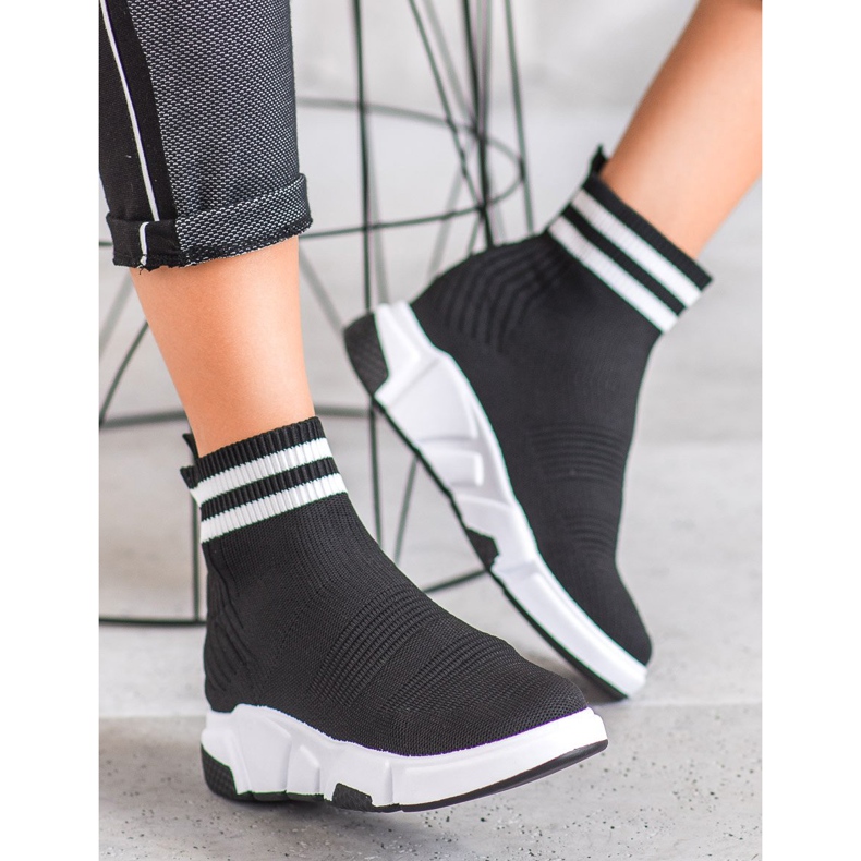 SHELOVET Slipper mit Riemen schwarz 2