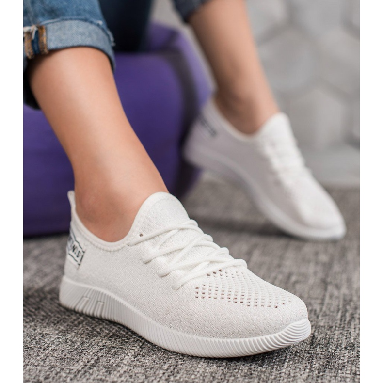 SHELOVET Durchbrochene Textil-Sneakers weiß 2