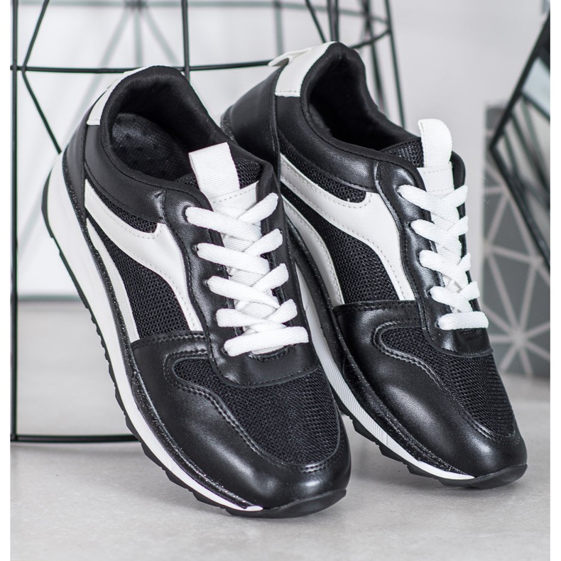 SHELOVET Gebundene schwarze Schuhe weiß 1