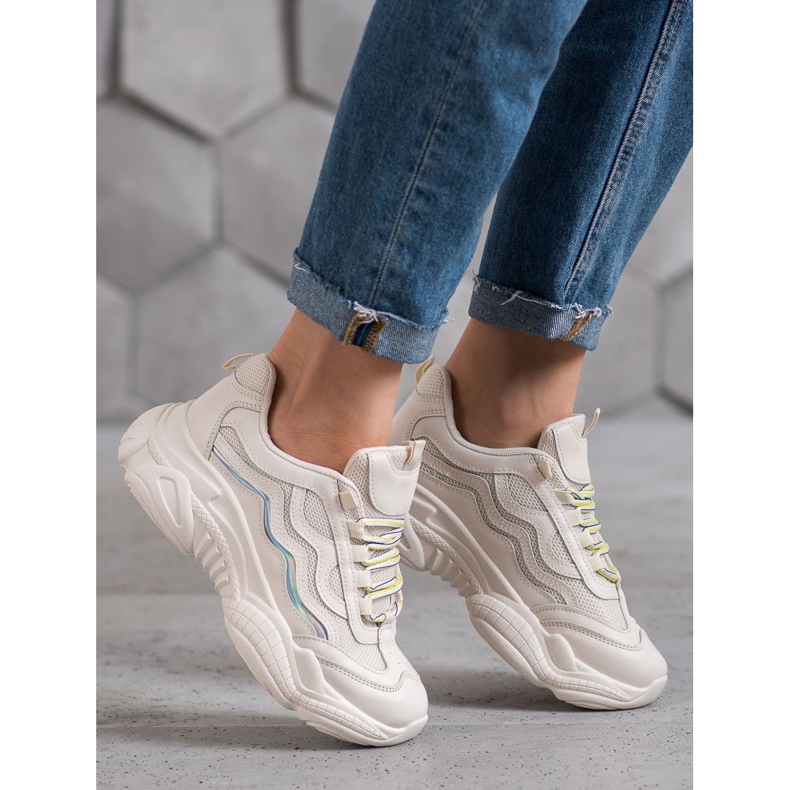 SHELOVET Turnschuhe auf der Plattform braun 1