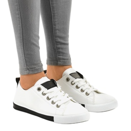 1016 weiße klassische Turnschuhe schwarz 1