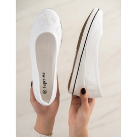 Super Me Durchbrochene Ballerina auf Keil weiß 2