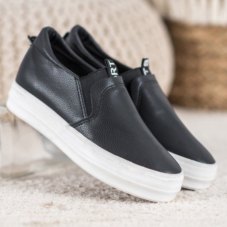 Bona Schwarze Slipper 1