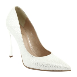 Pumps auf einem silbernen Pin Espinto 391/63 weiß grau 1