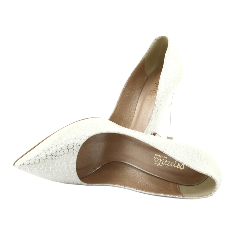 Pumps auf einem silbernen Pin Espinto 391/63 weiß grau 5