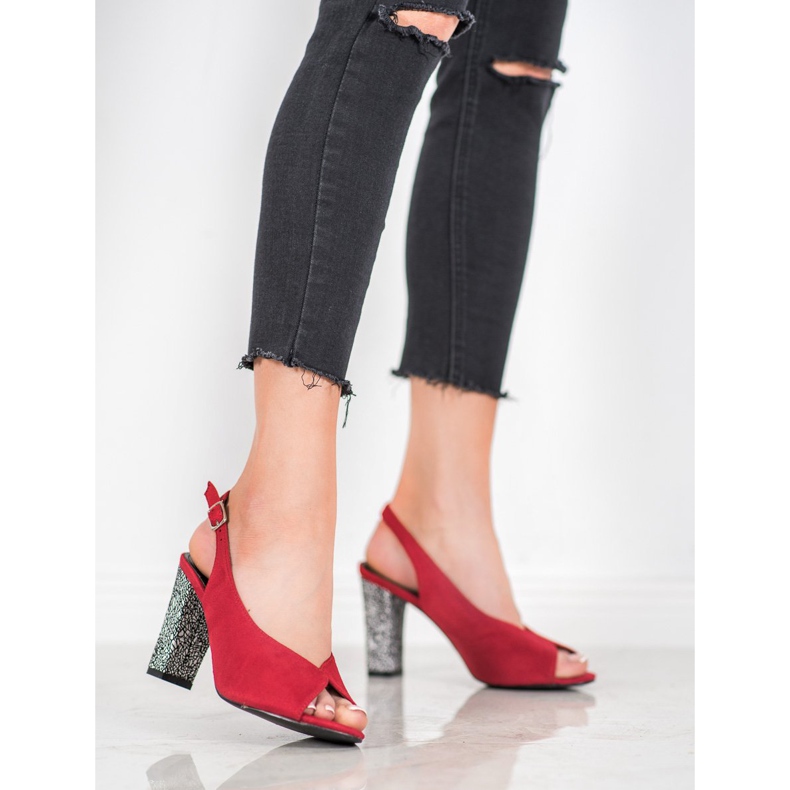 Goodin Sandalen mit dekorativem Absatz rot 2