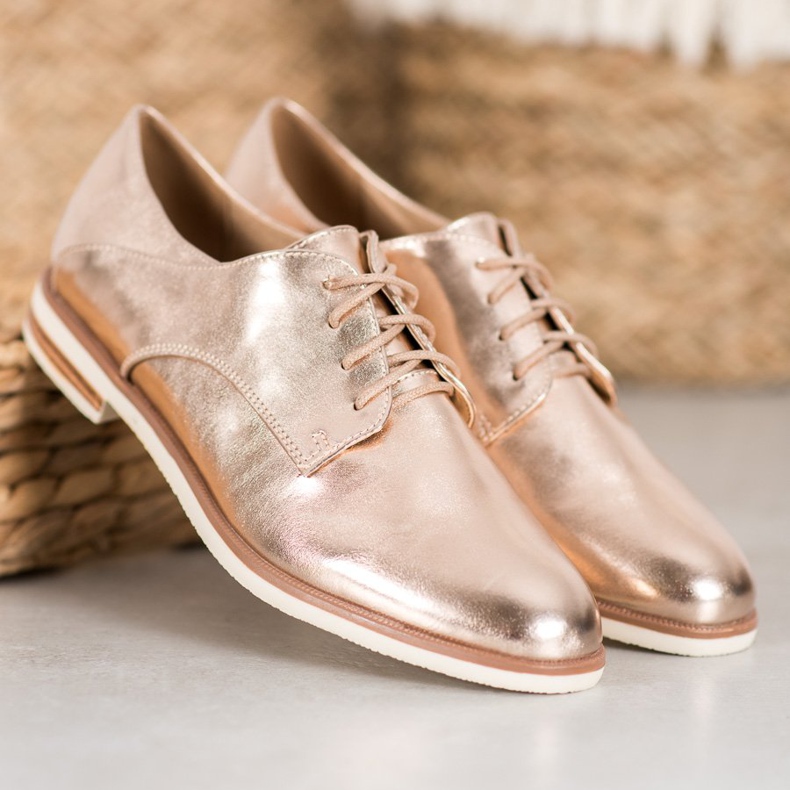 SHELOVET Goldene Schuhe mit Öko-Leder 1