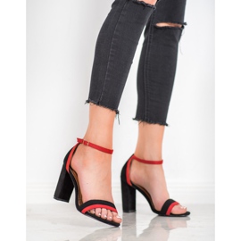 SHELOVET Stylische Sandalen mit hohen Absätzen schwarz 2