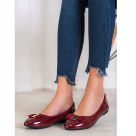 Fama Lackierte Ballerina mit Schleife rot 1