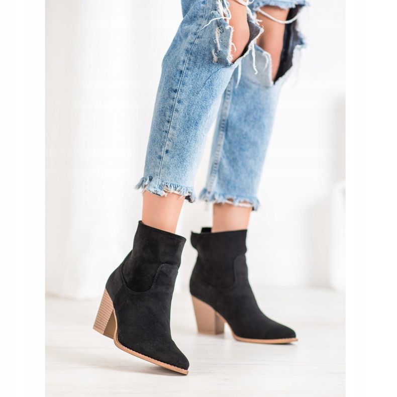 Seastar Slip-On-Stiefel an einem Pfosten schwarz 1