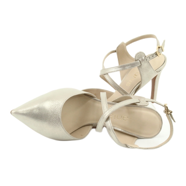 Anis Frauen Ledersandalen goldene Platinstreifen 4771 5